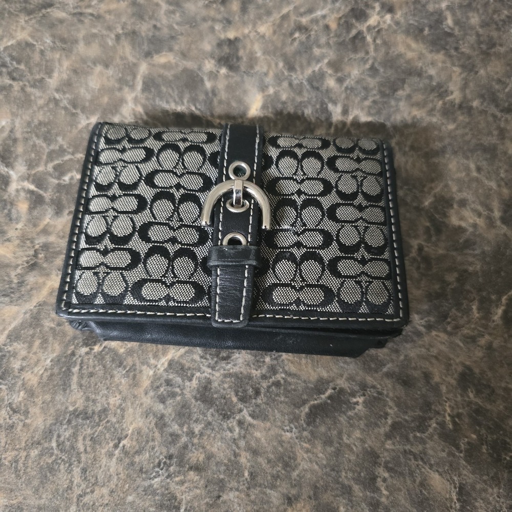 Vintage Coach Y2K Soho Signature Black Gray Buckle Bifold Coin Wallet